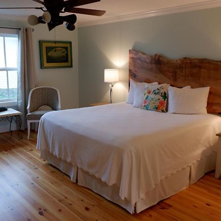Beachview Inn And Spa 티베아일랜드 외부 사진