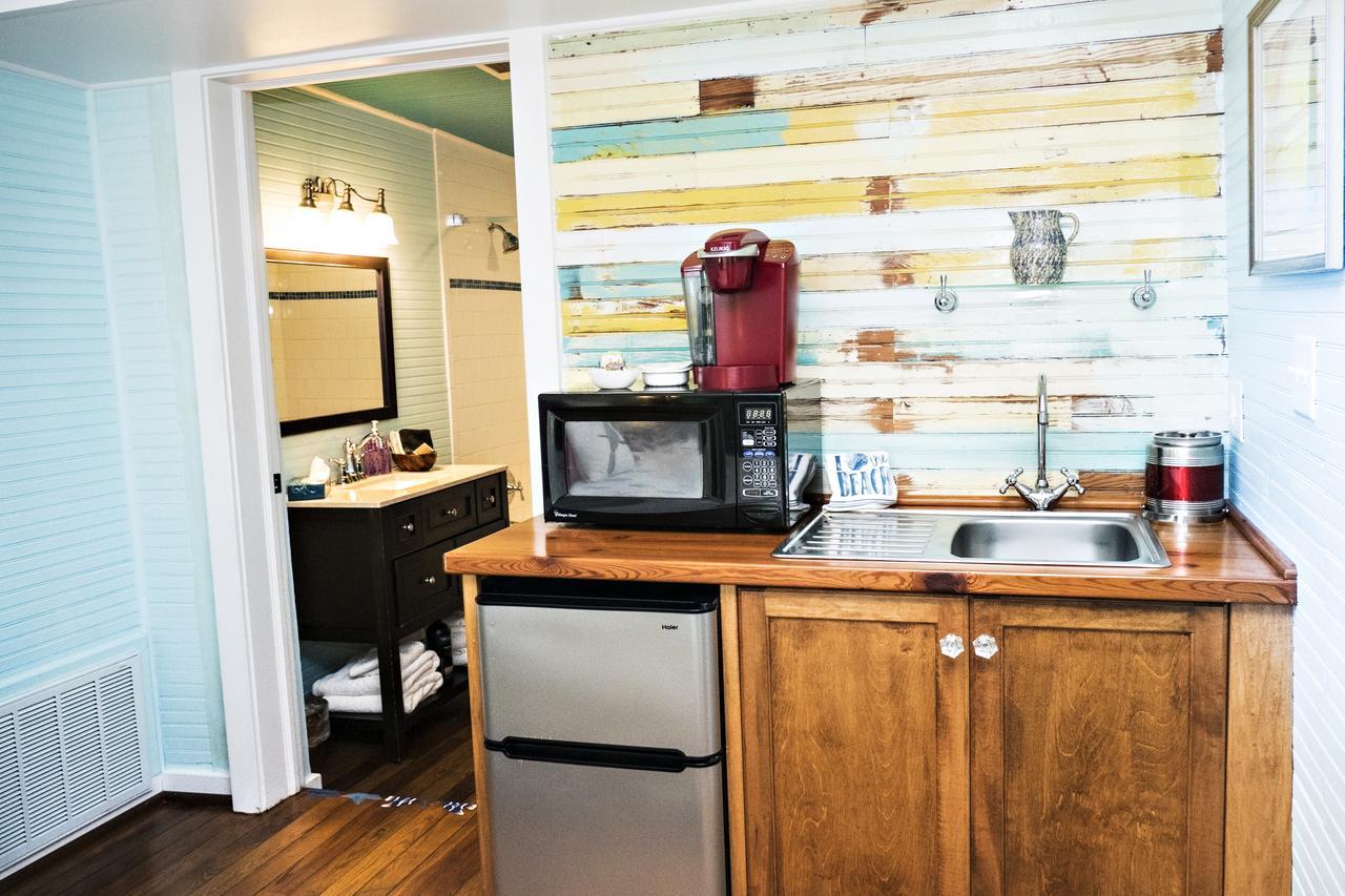 Beachview Inn And Spa 티베아일랜드 외부 사진