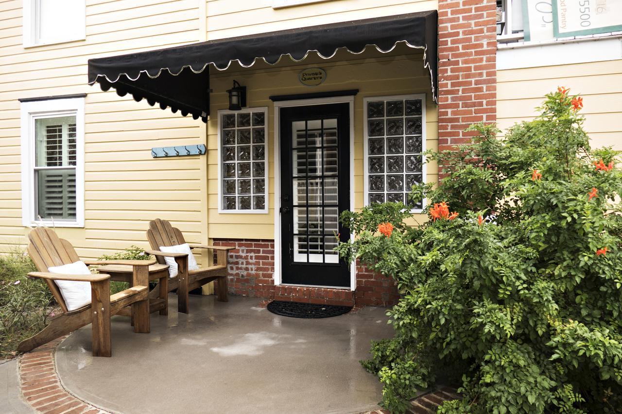 Beachview Inn And Spa 티베아일랜드 외부 사진