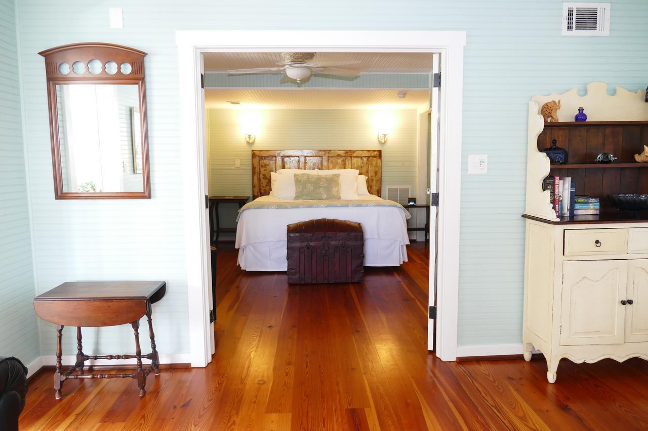 Beachview Inn And Spa 티베아일랜드 외부 사진
