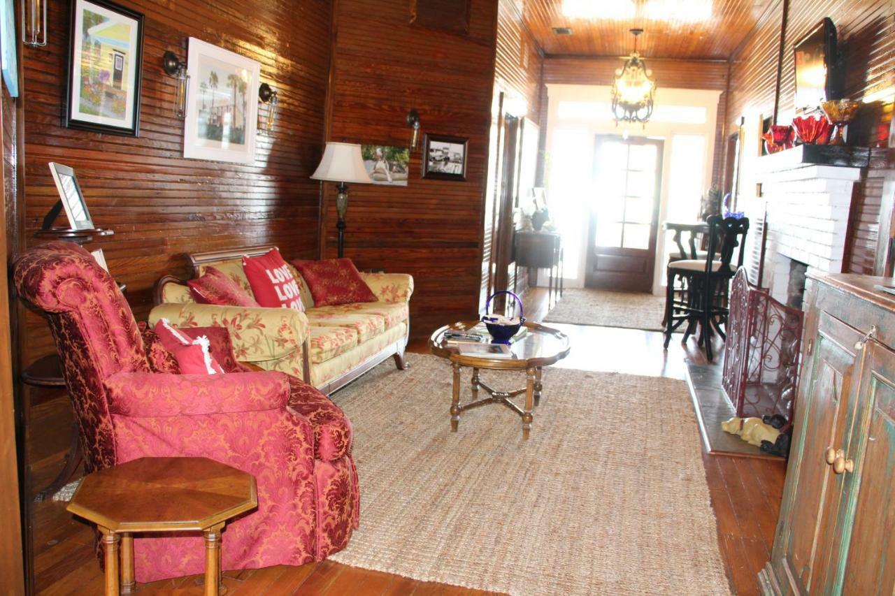 Beachview Inn And Spa 티베아일랜드 외부 사진