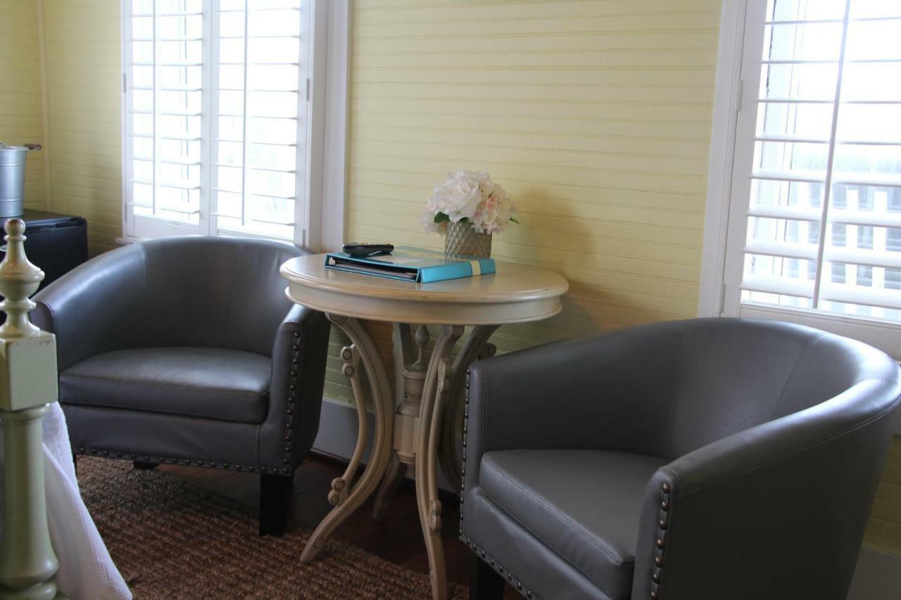 Beachview Inn And Spa 티베아일랜드 외부 사진